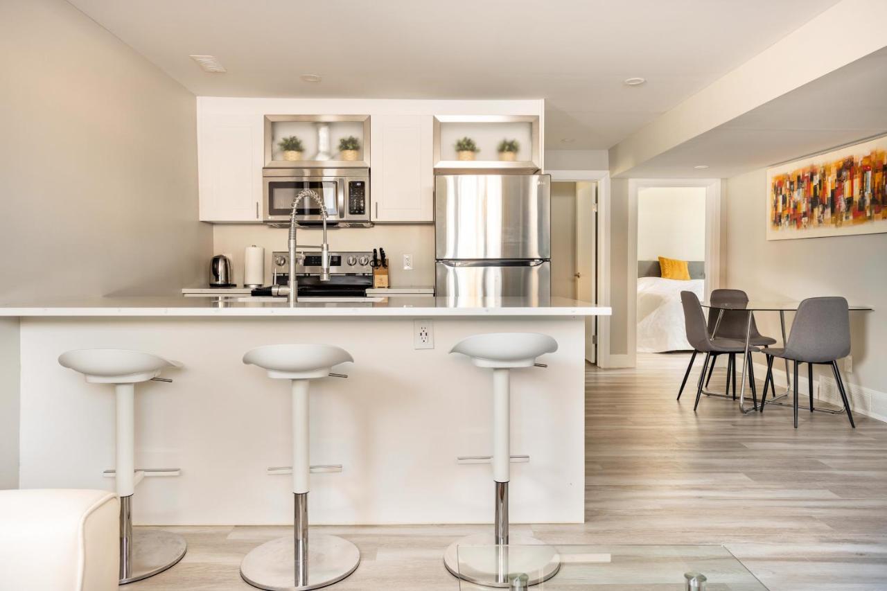 Entire 2 Bedroom Apartment Downtown - U1 Kitchener Esterno foto