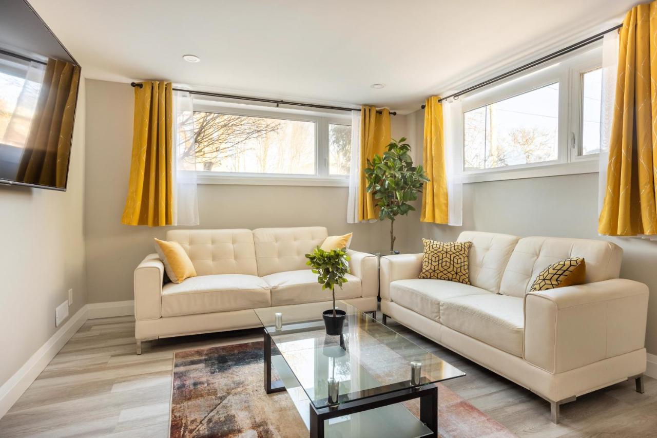 Entire 2 Bedroom Apartment Downtown - U1 Kitchener Esterno foto