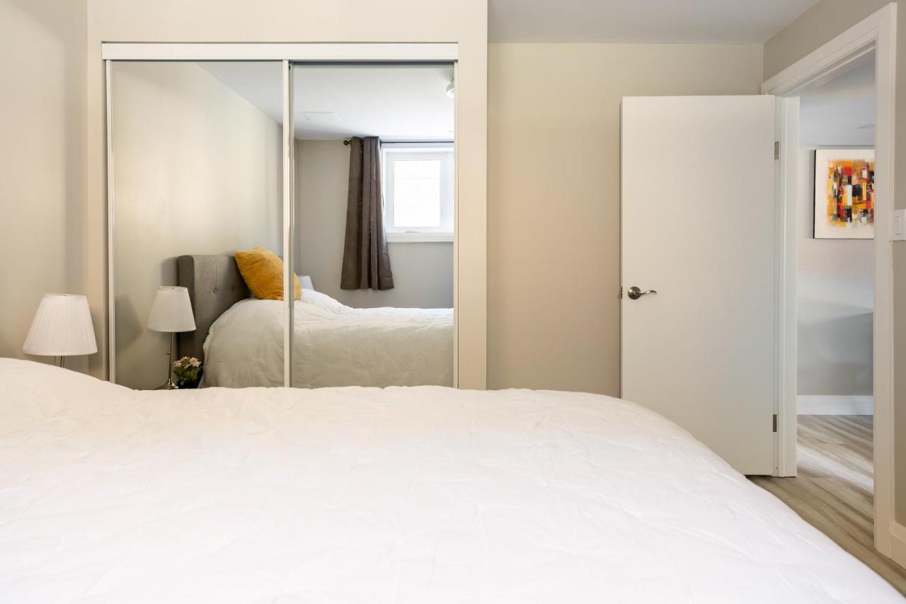 Entire 2 Bedroom Apartment Downtown - U1 Kitchener Esterno foto